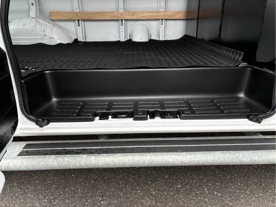 2024 Chevrolet Express RWD 2500 135"