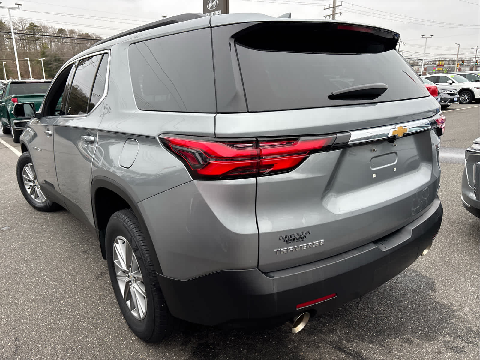 2023 Chevrolet Traverse LT Cloth