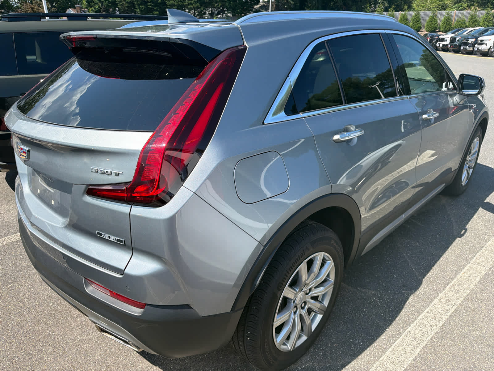 2023 Cadillac XT4 AWD Premium Luxury