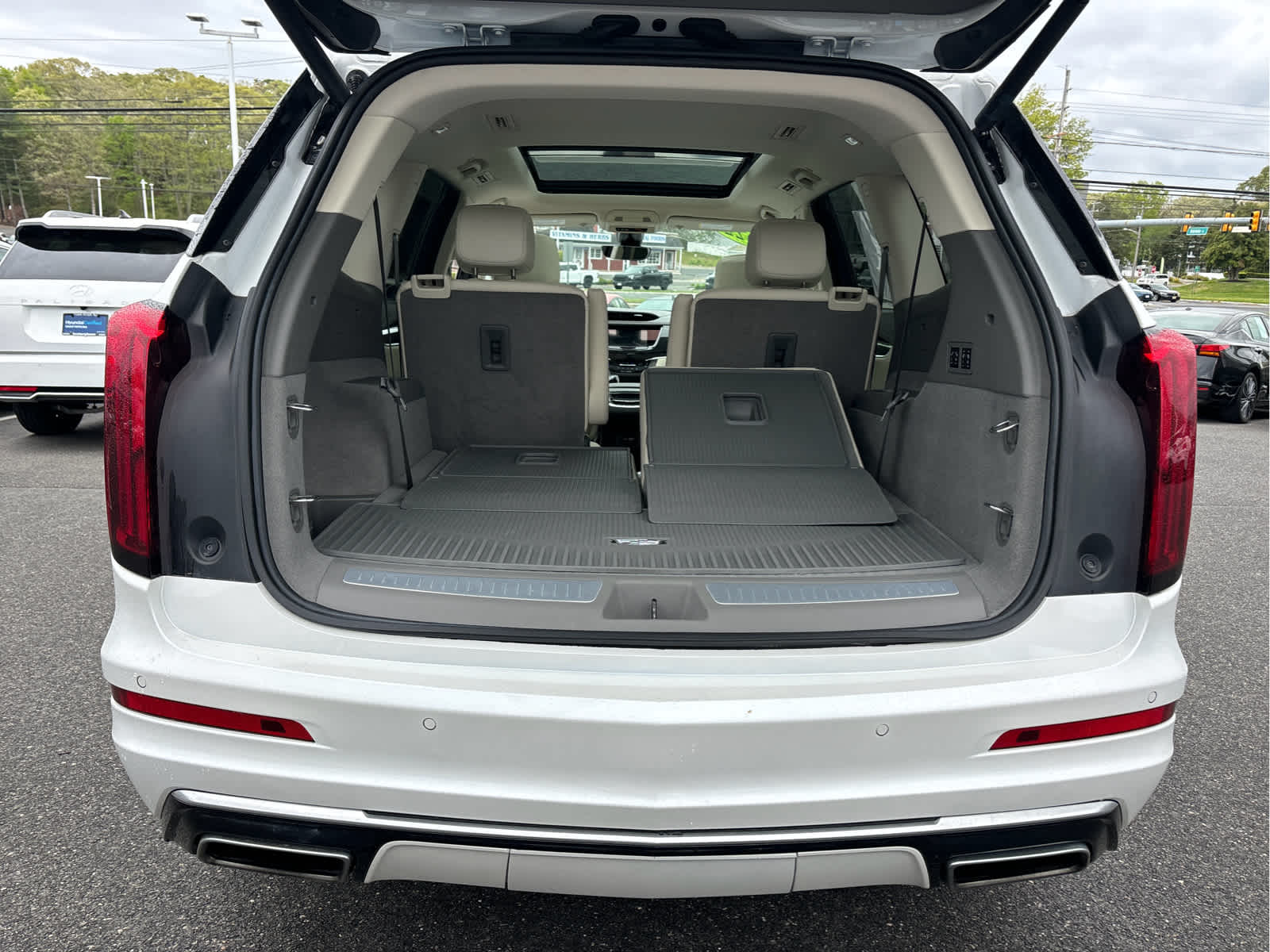 2022 Cadillac XT6 Premium Luxury