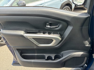 2018 Nissan Titan SV