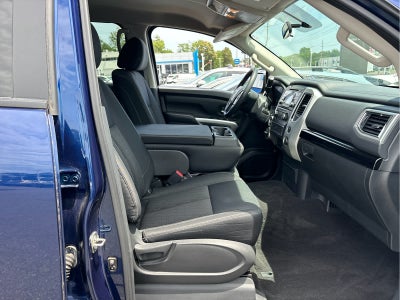 2018 Nissan Titan SV
