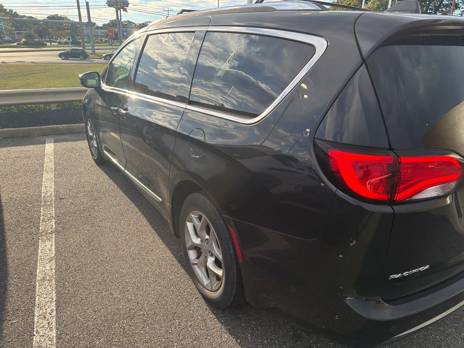 2019 Chrysler Pacifica LX