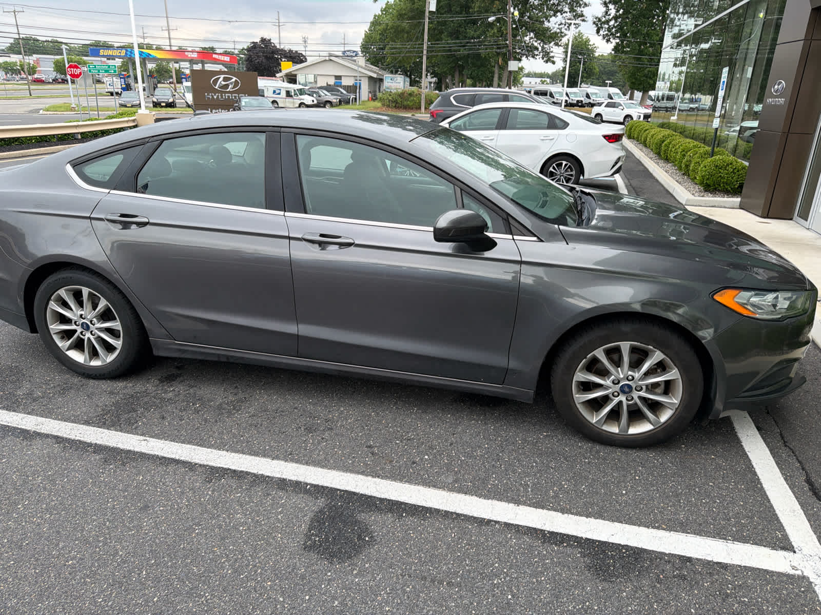 2017 Ford Fusion SE