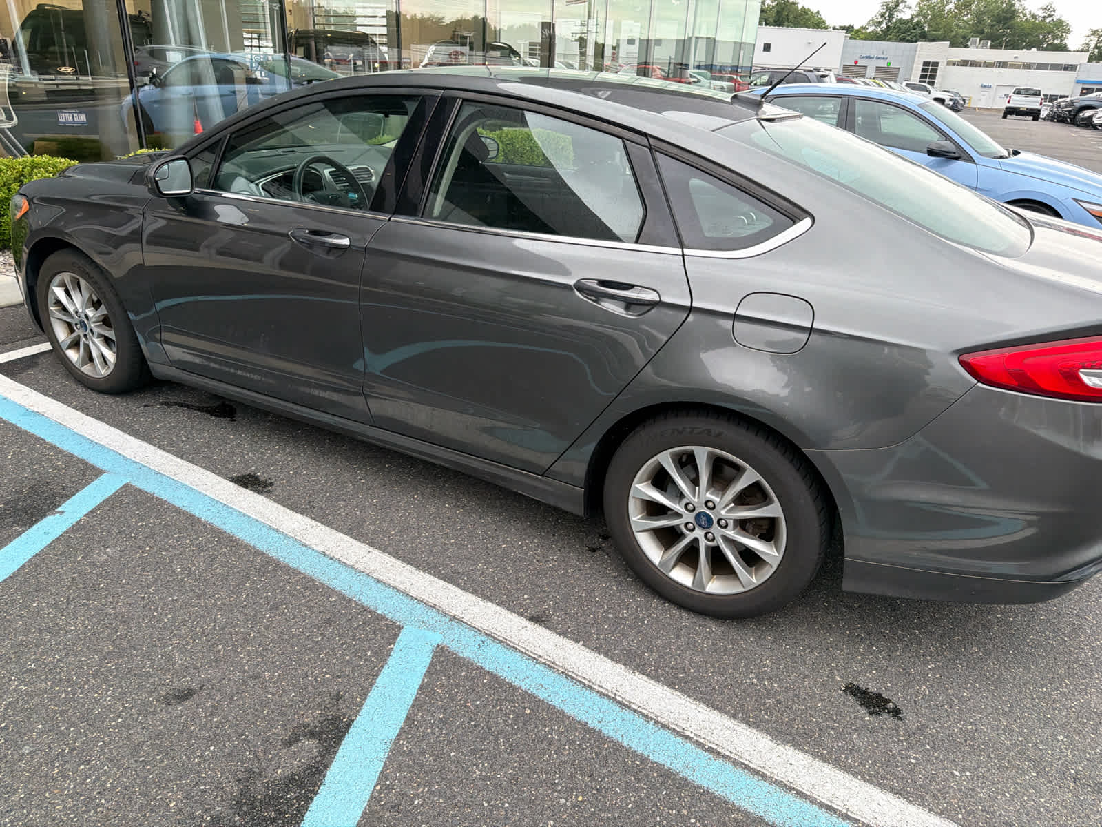 2017 Ford Fusion SE