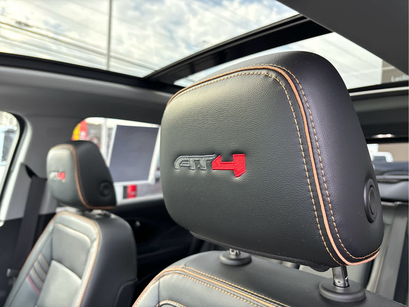 2023 GMC Terrain AT4