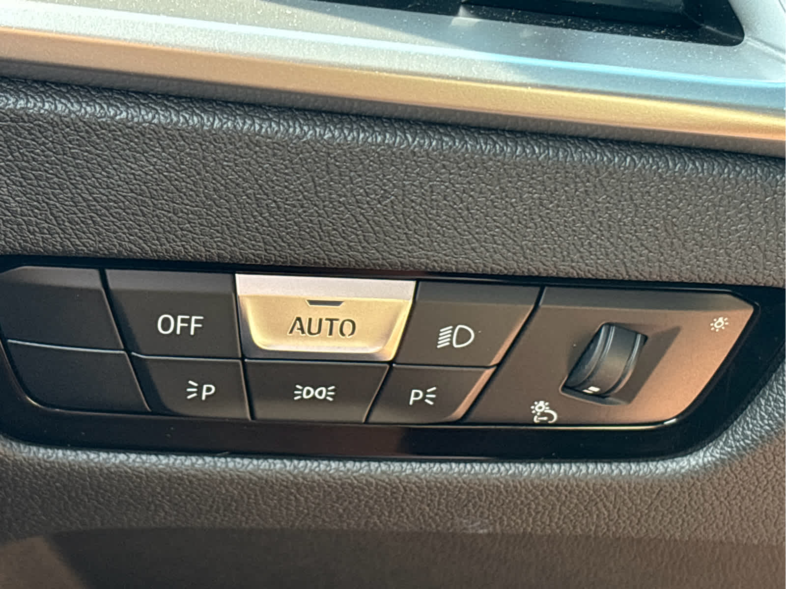 2025 BMW 330i xDrive 330i xDrive