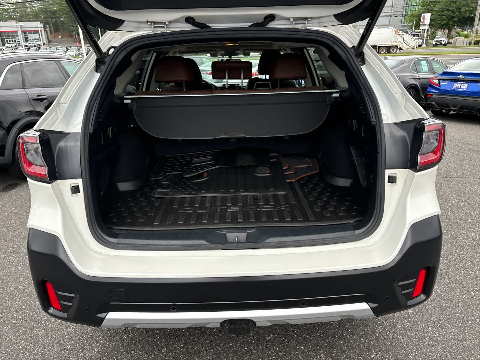 2022 Subaru Outback Touring