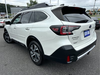 2022 Subaru Outback Touring
