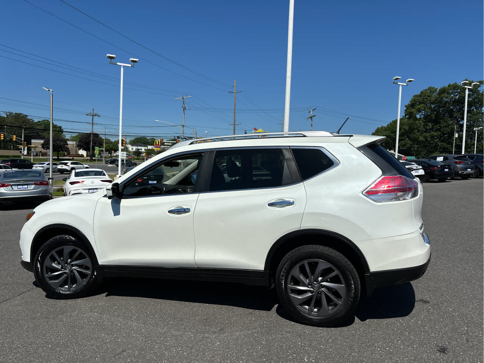 2016 Nissan Rogue SL