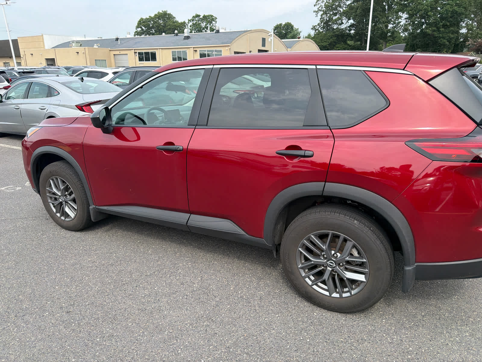 2024 Nissan Rogue S