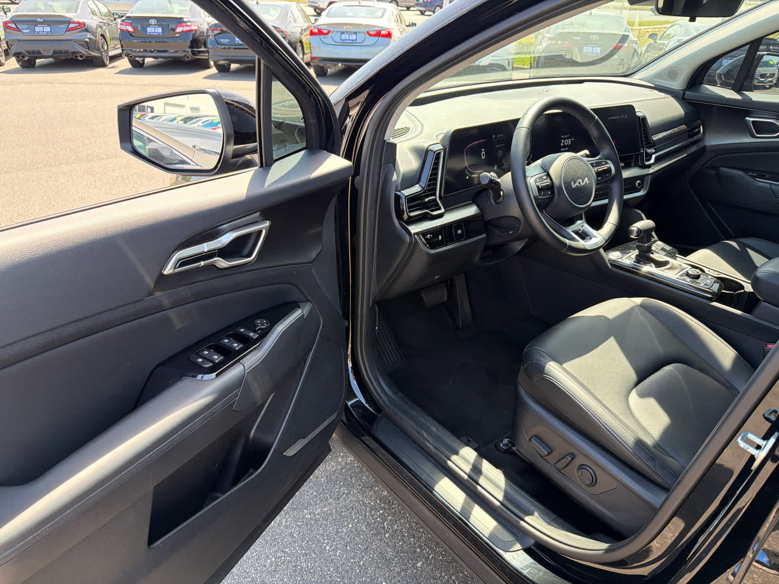 2025 Kia Sportage EX