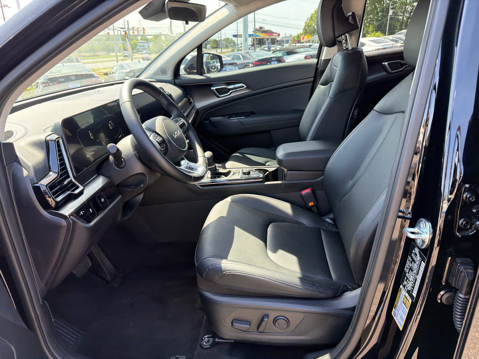 2025 Kia Sportage EX