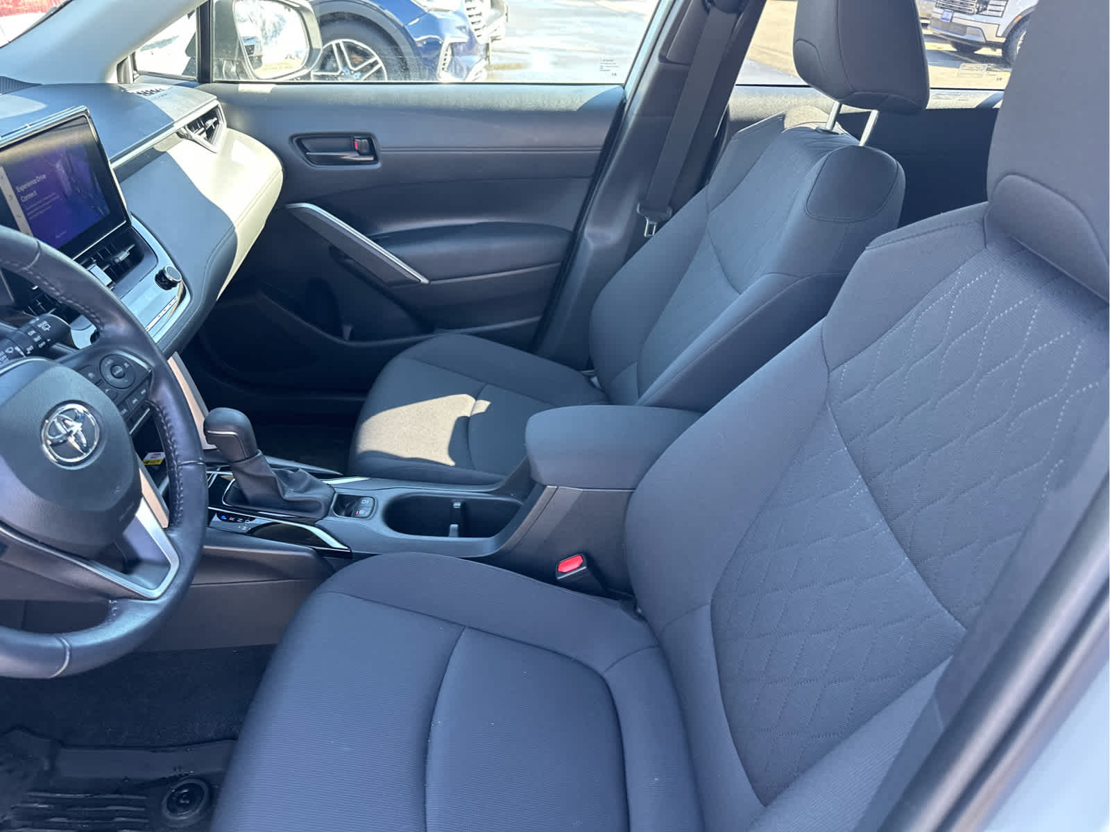 2023 Toyota Corolla Cross LE