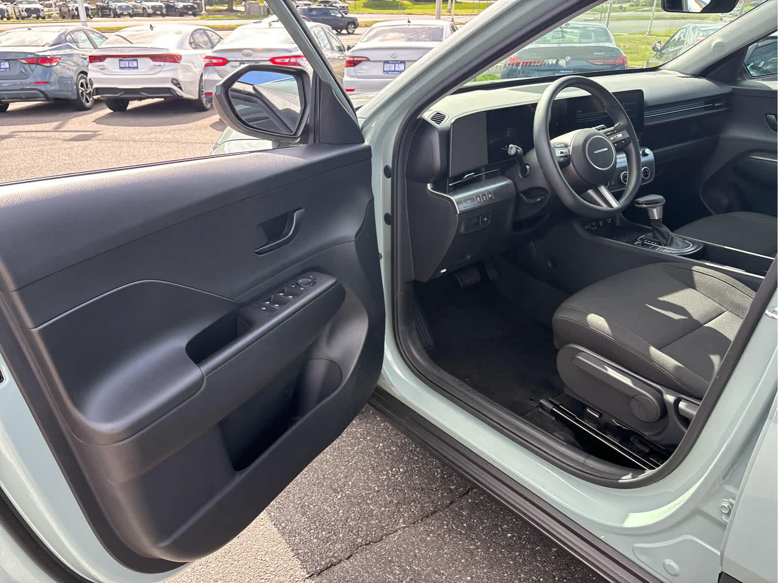 2024 Hyundai Kona SE