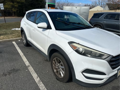 2016 Hyundai Tucson SE