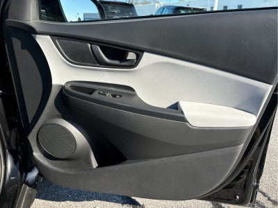 2022 Hyundai Kona SE