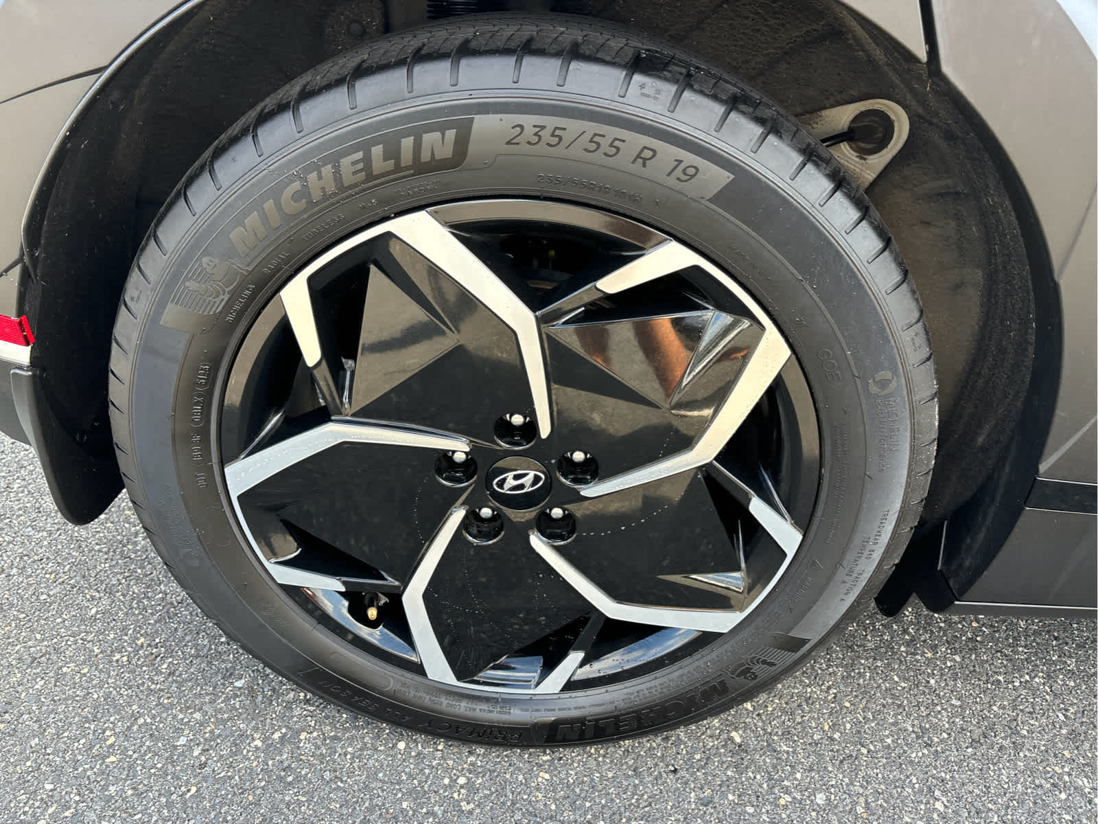 2024 Hyundai IONIQ 5 SE