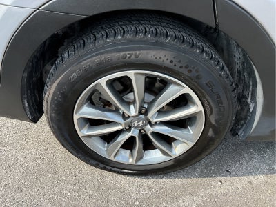 2018 Hyundai Santa Fe SE