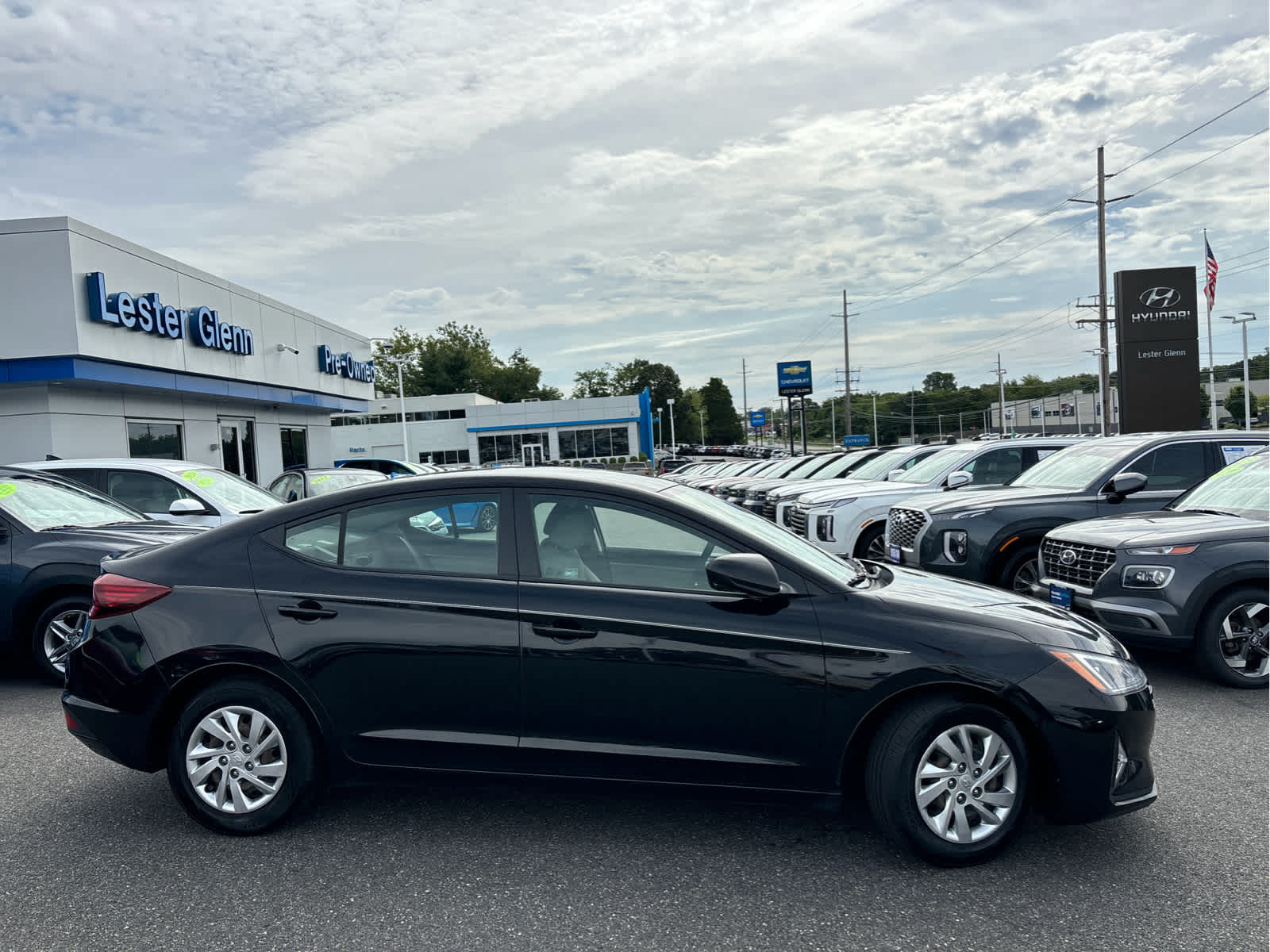 2019 Hyundai Elantra SE