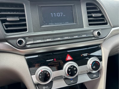2019 Hyundai Elantra SE