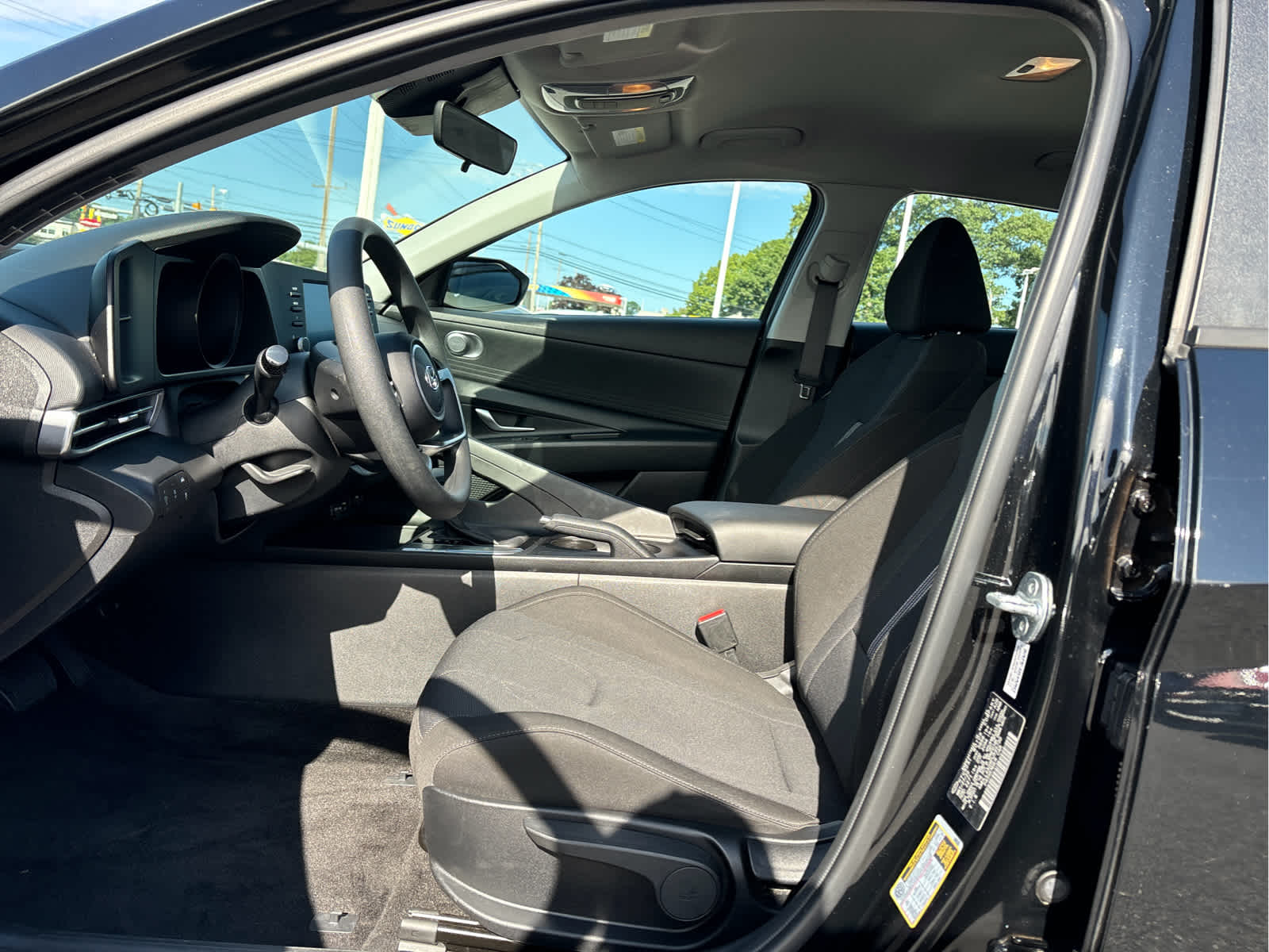 2023 Hyundai Elantra SE
