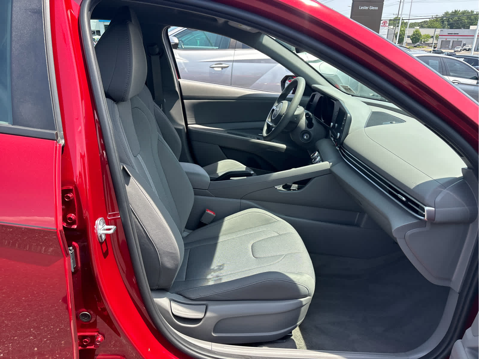 2023 Hyundai Elantra SE