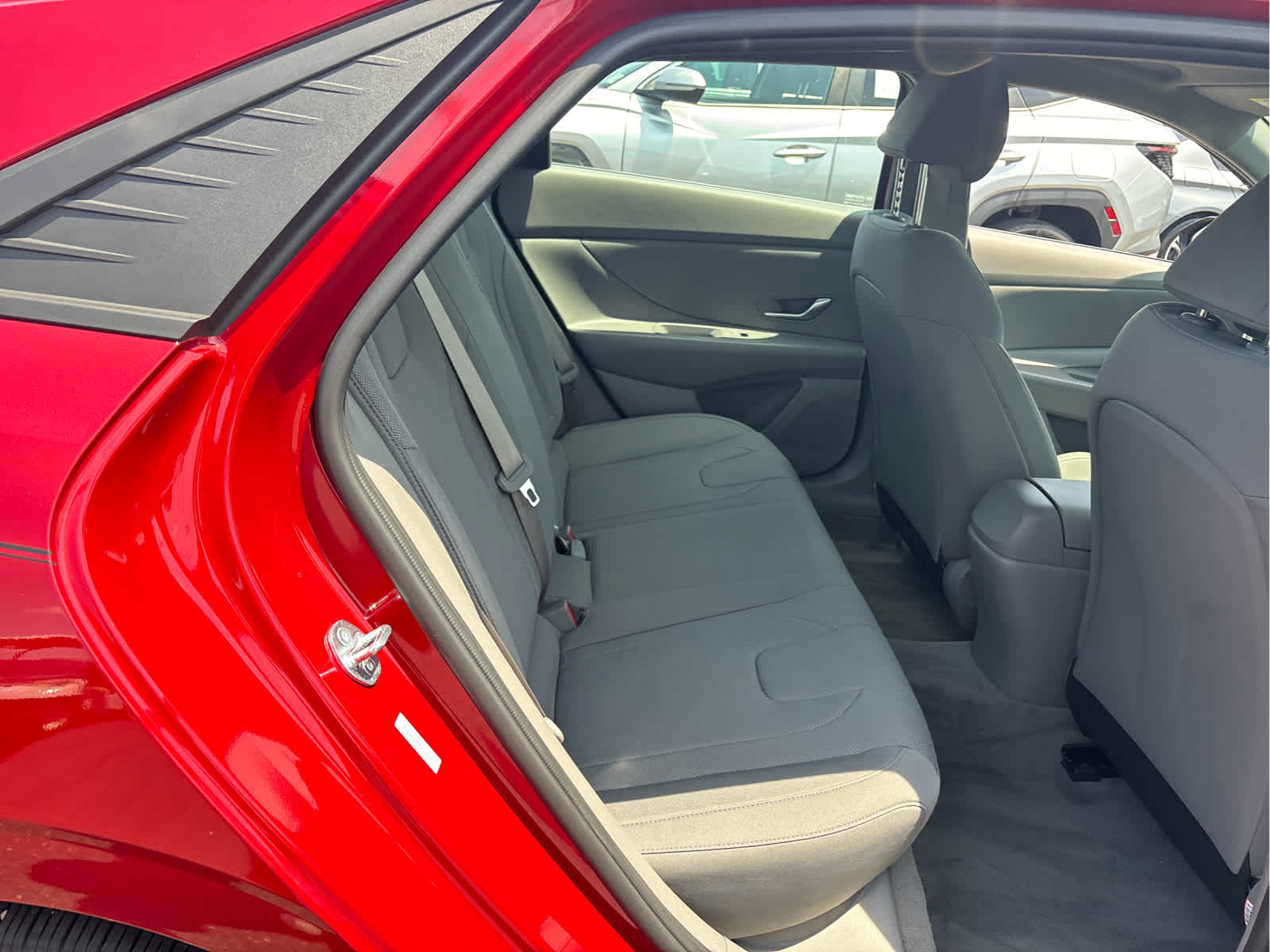 2023 Hyundai Elantra SE