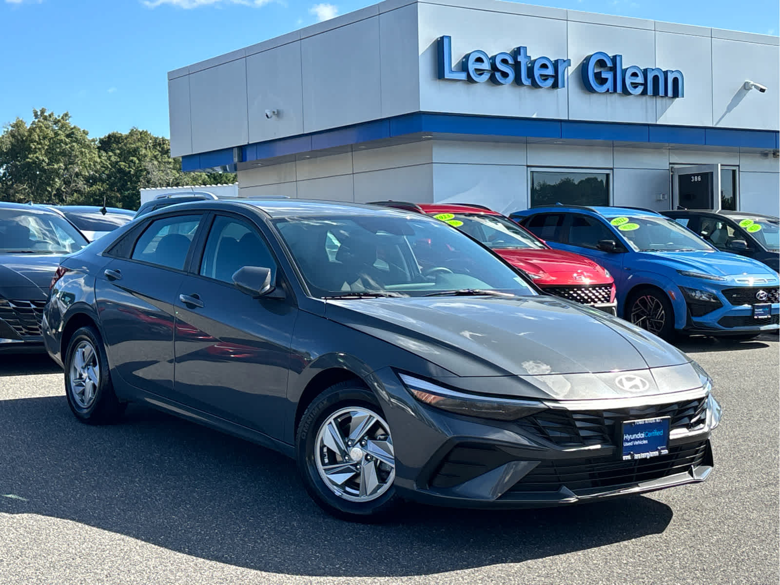 2024 Hyundai Elantra SE