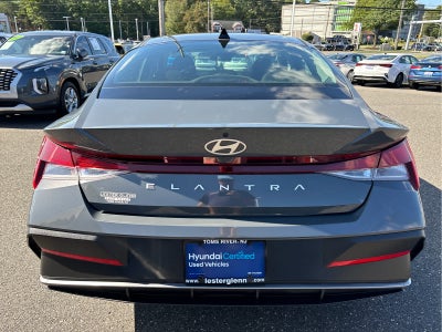 2024 Hyundai Elantra SE