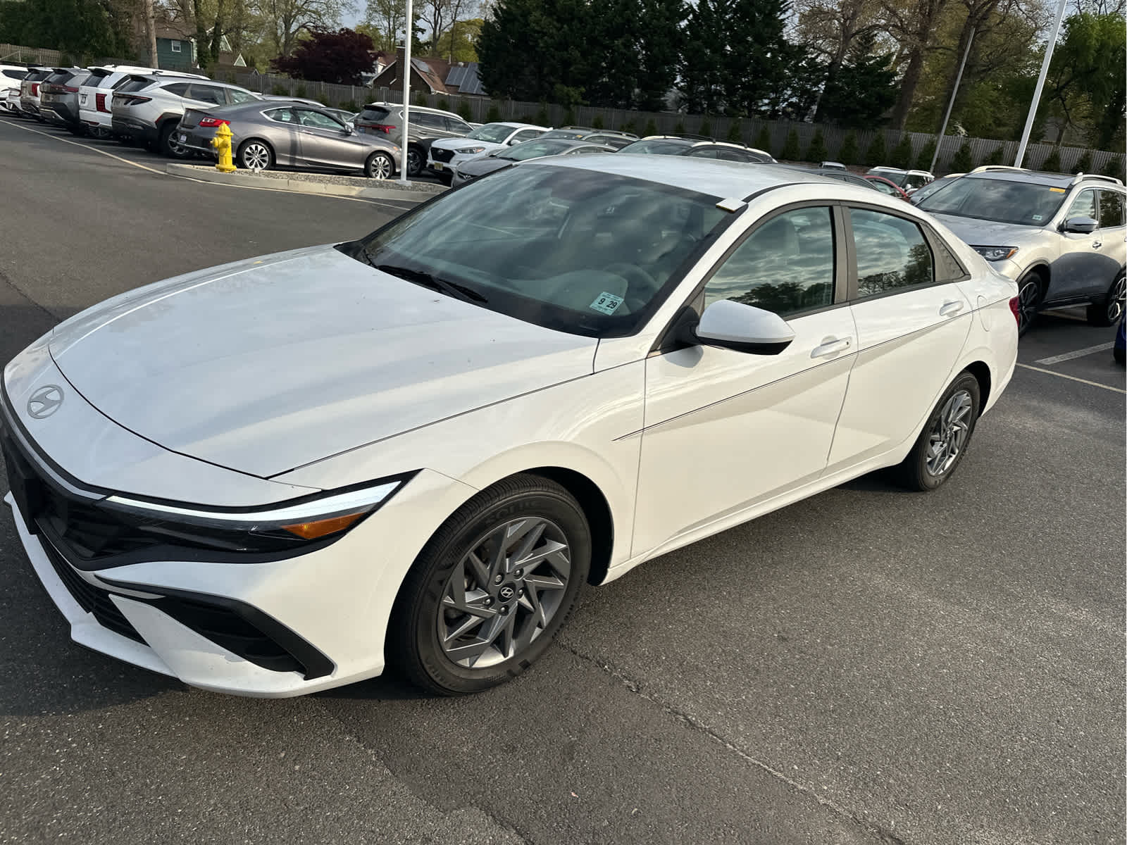 2024 Hyundai Elantra SEL