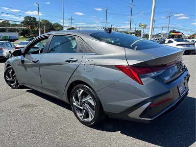 2025 Hyundai Elantra Limited