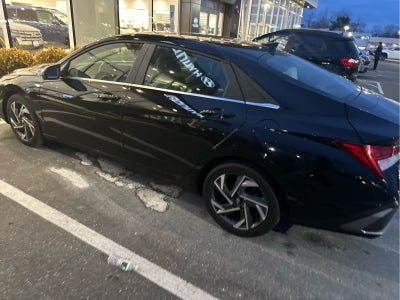 2024 Hyundai Elantra Limited
