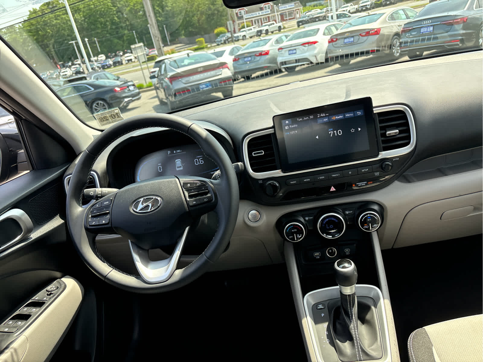2024 Hyundai Venue SEL