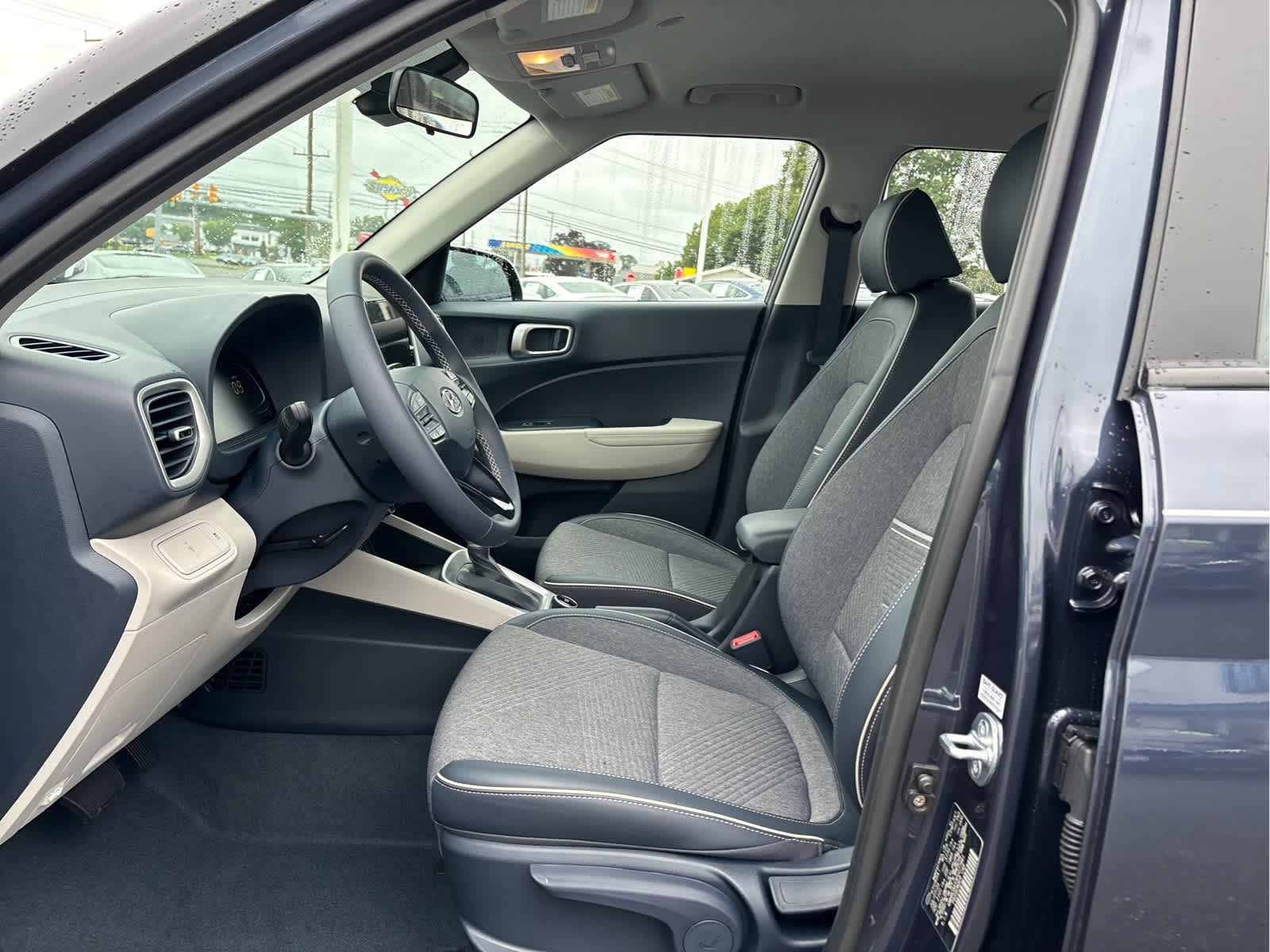 2023 Hyundai Venue Limited