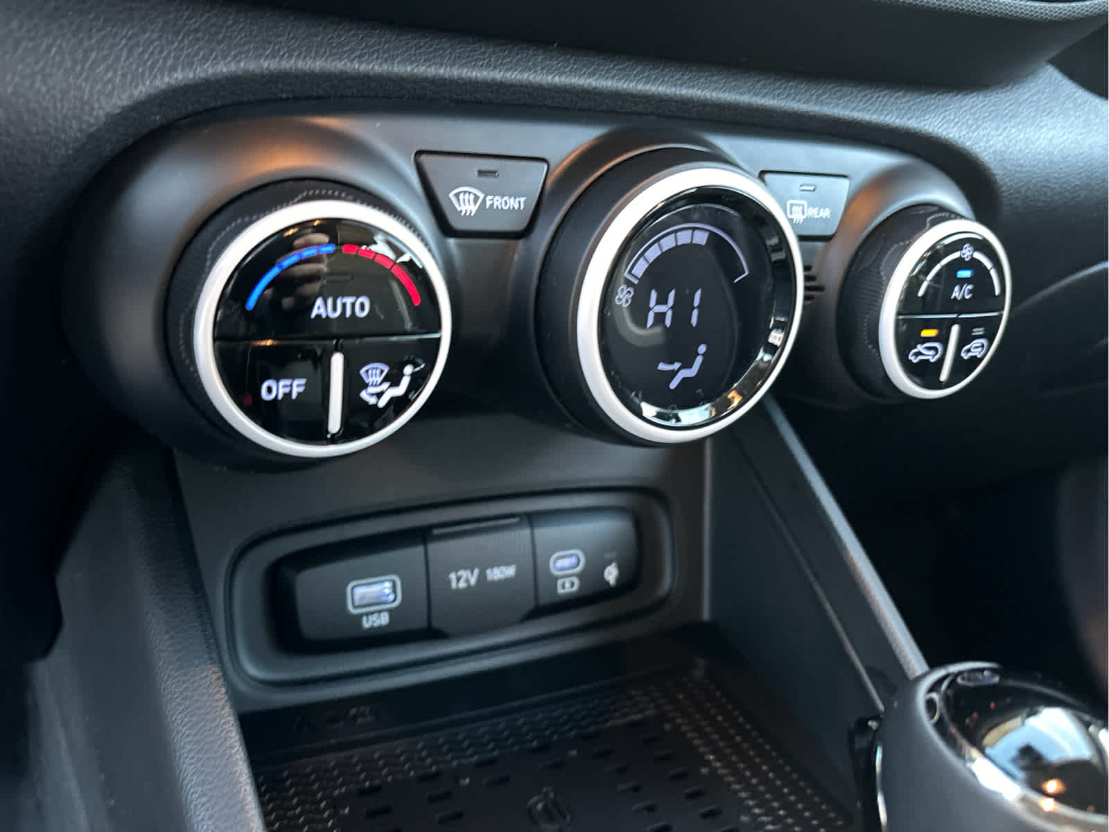 2024 Hyundai Venue Limited