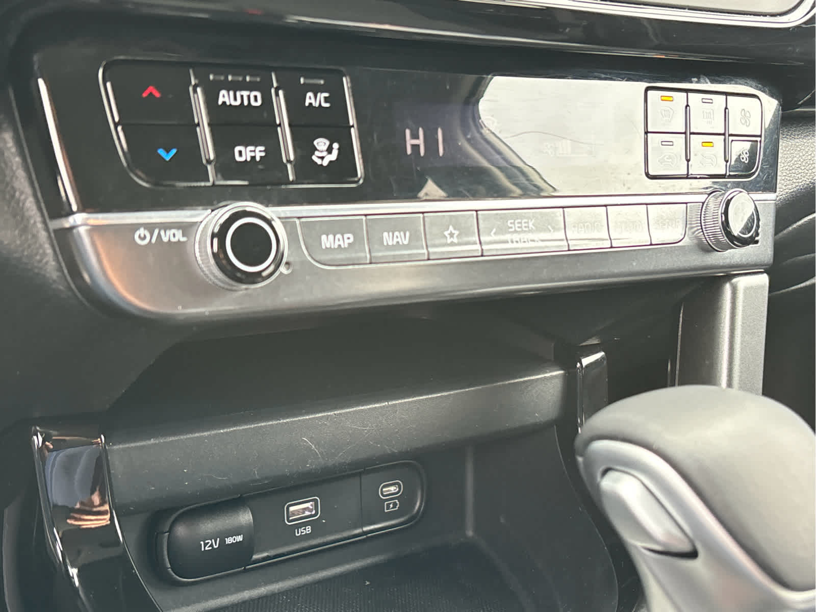 2024 Kia Seltos X-Line