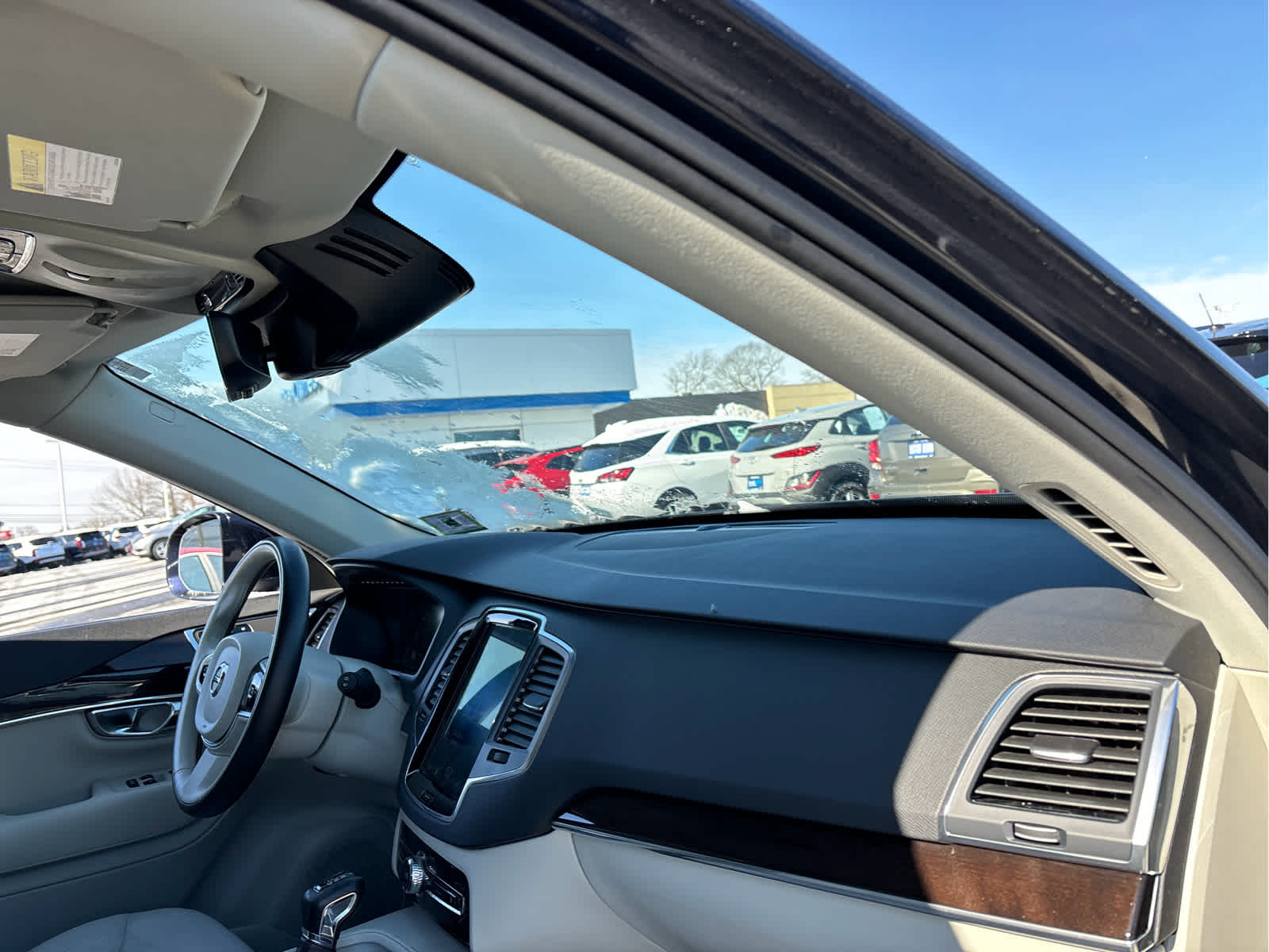 2019 Volvo XC90 Momentum