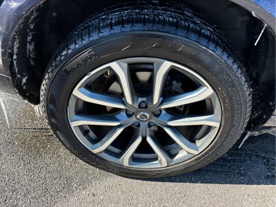 2019 Volvo XC90 Momentum