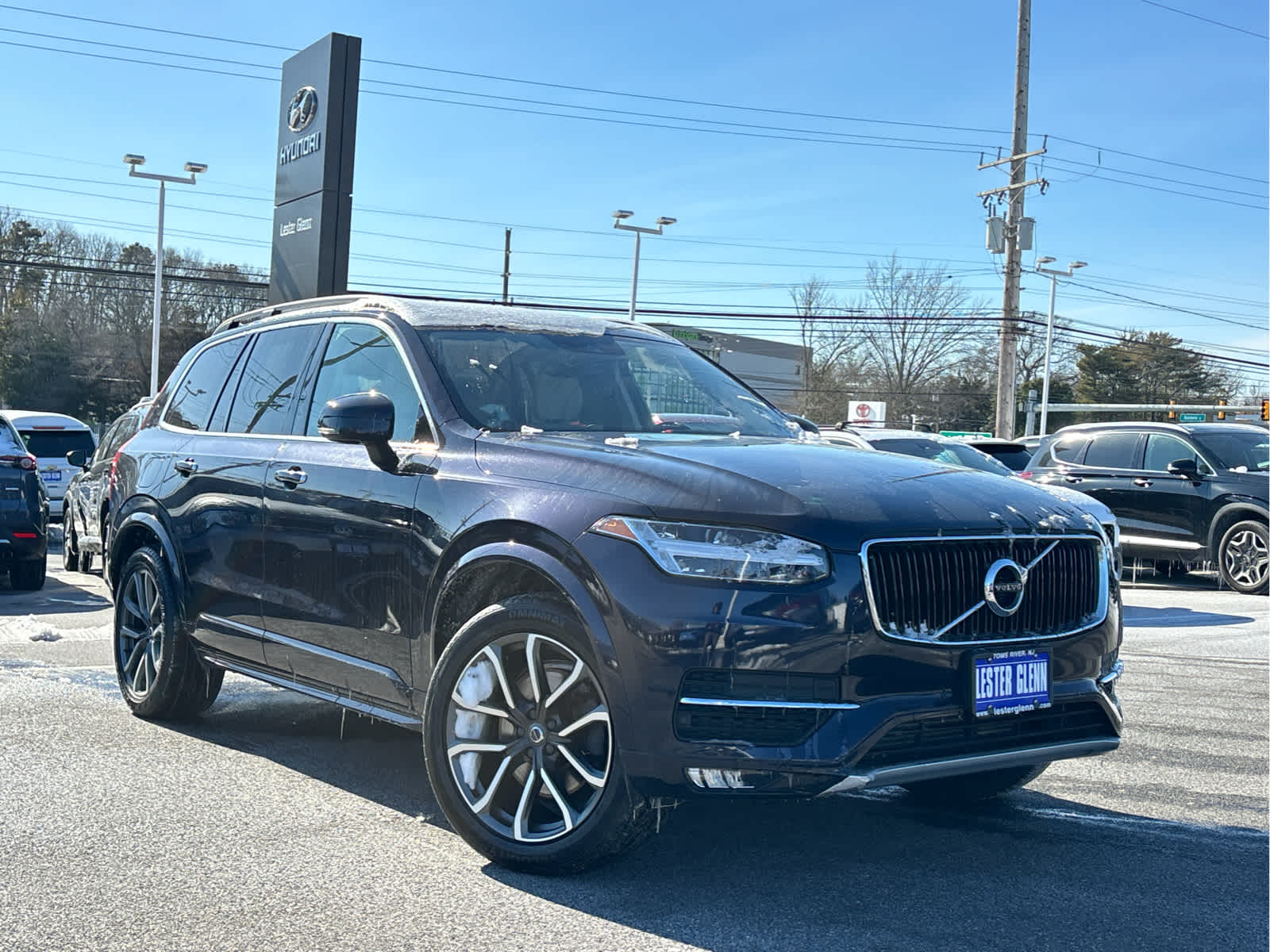 2019 Volvo XC90 Momentum