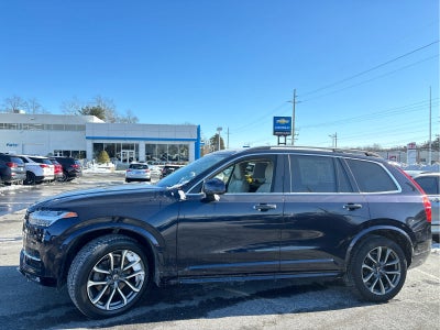 2019 Volvo XC90 Momentum