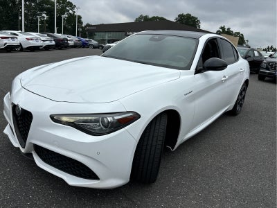 2023 Alfa Romeo Giulia Veloce