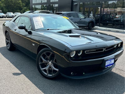 2018 Dodge Challenger SXT Plus