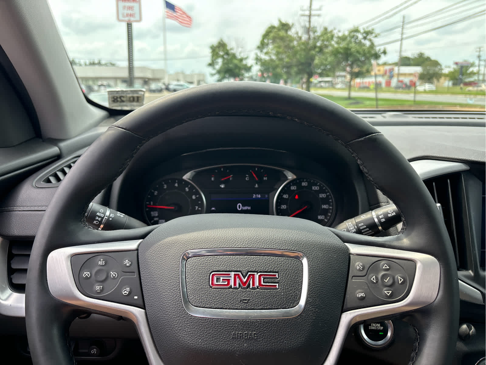 2023 GMC Terrain SLT
