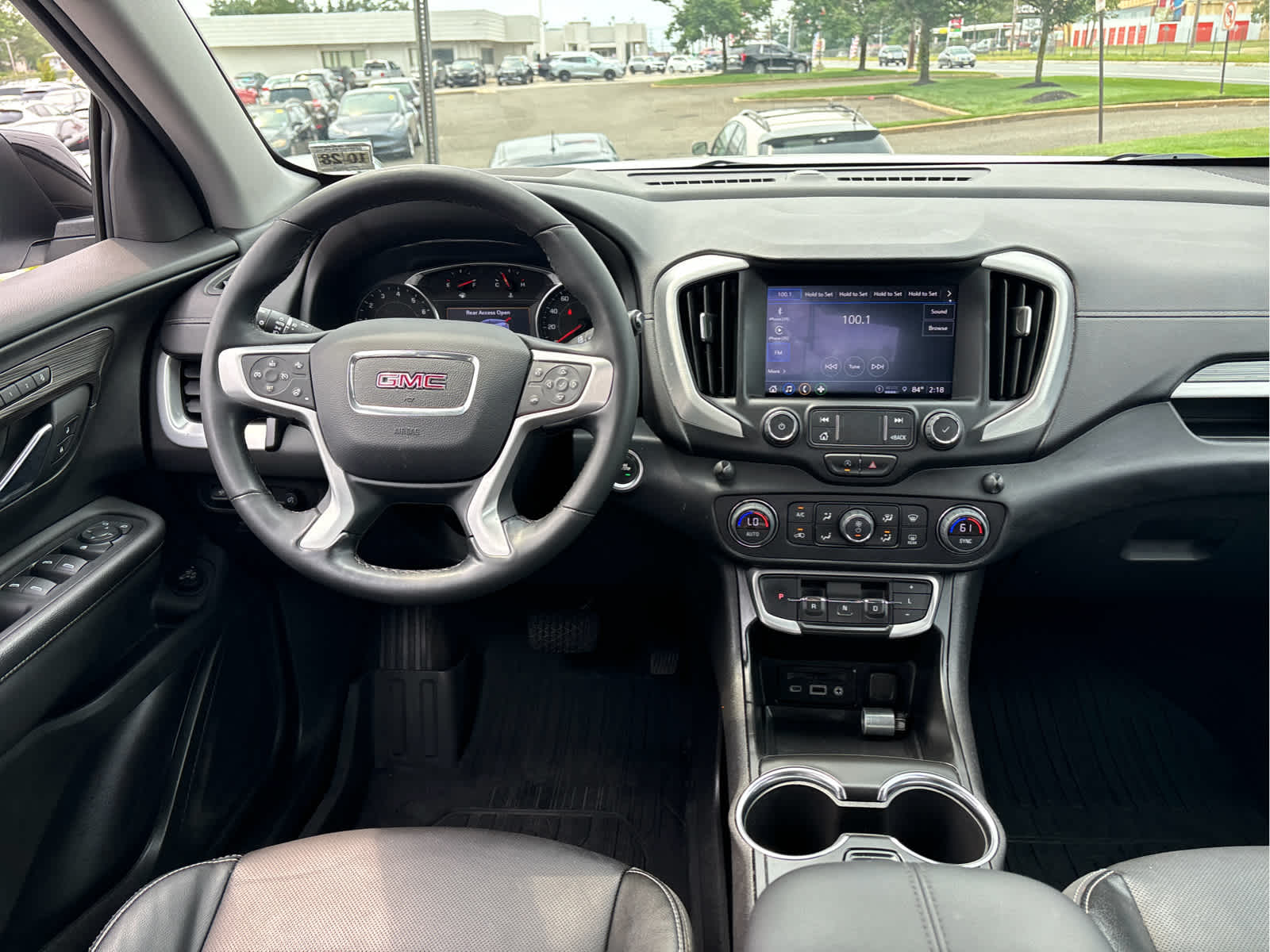 2023 GMC Terrain SLT