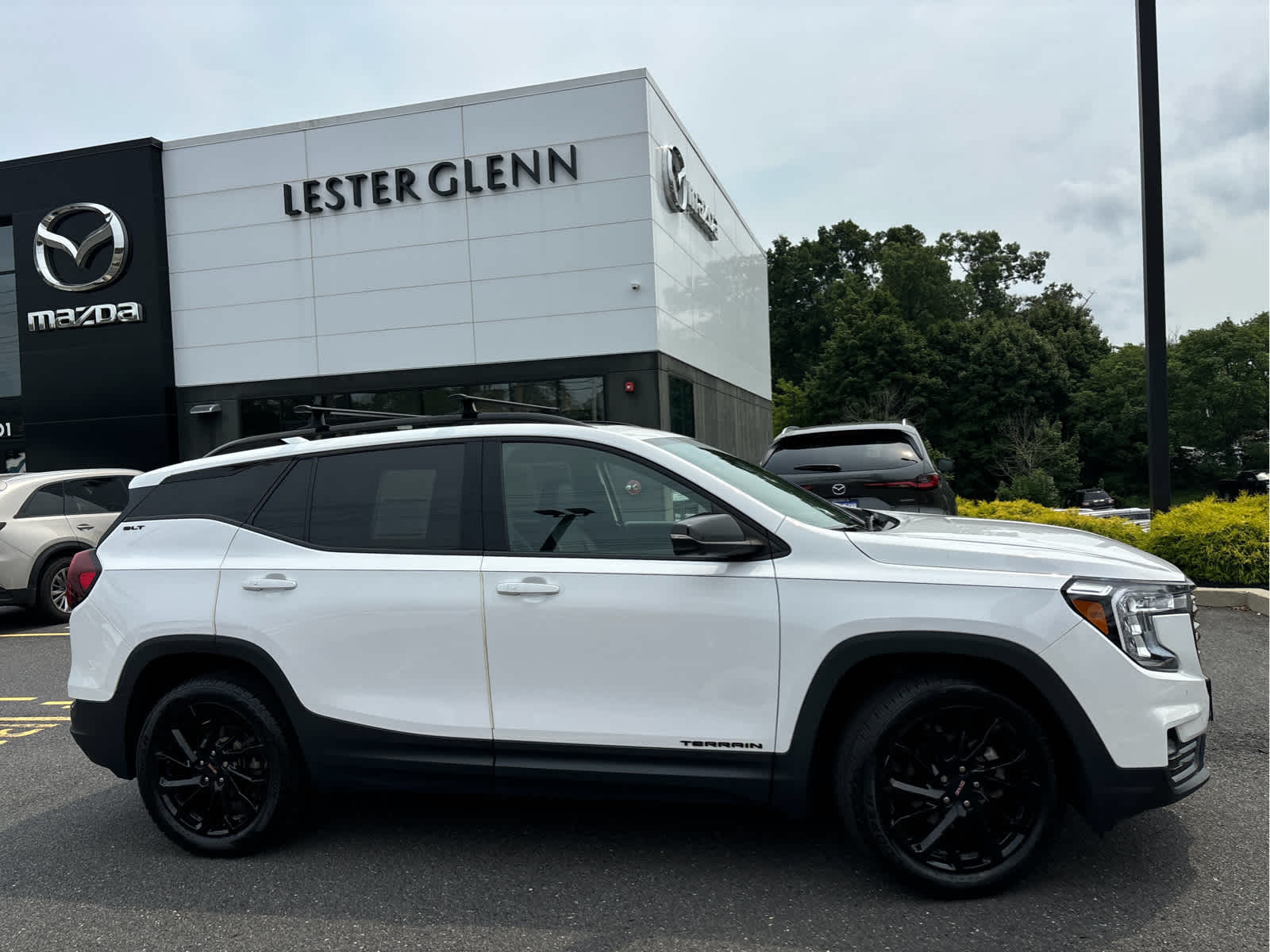 2023 GMC Terrain SLT