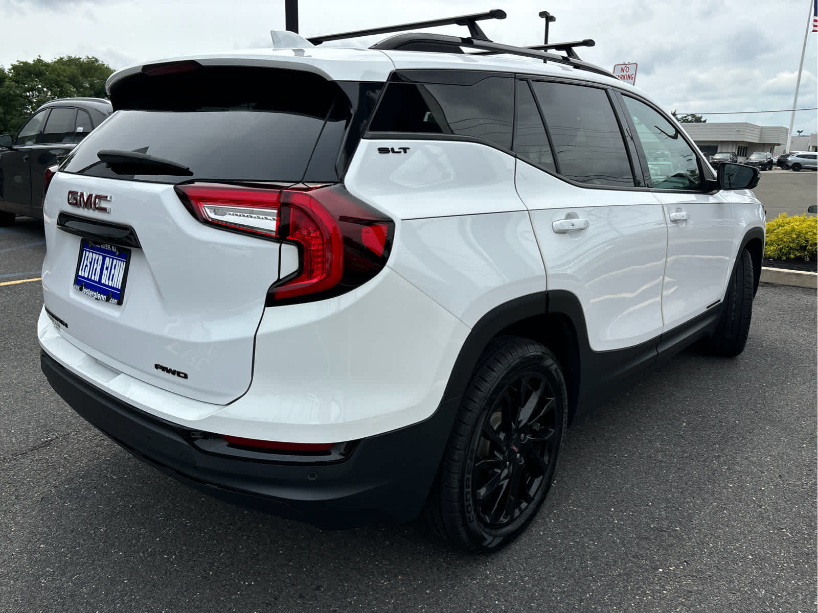 2023 GMC Terrain SLT