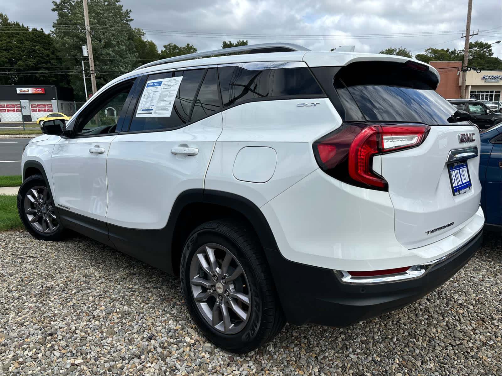 2023 GMC Terrain SLT