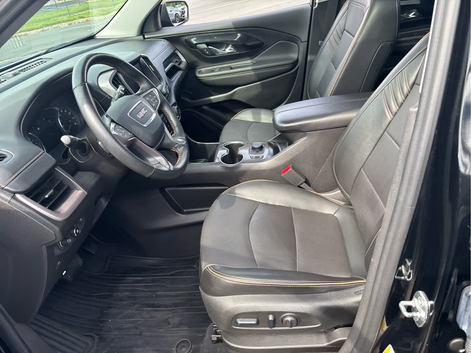 2024 GMC Terrain AT4
