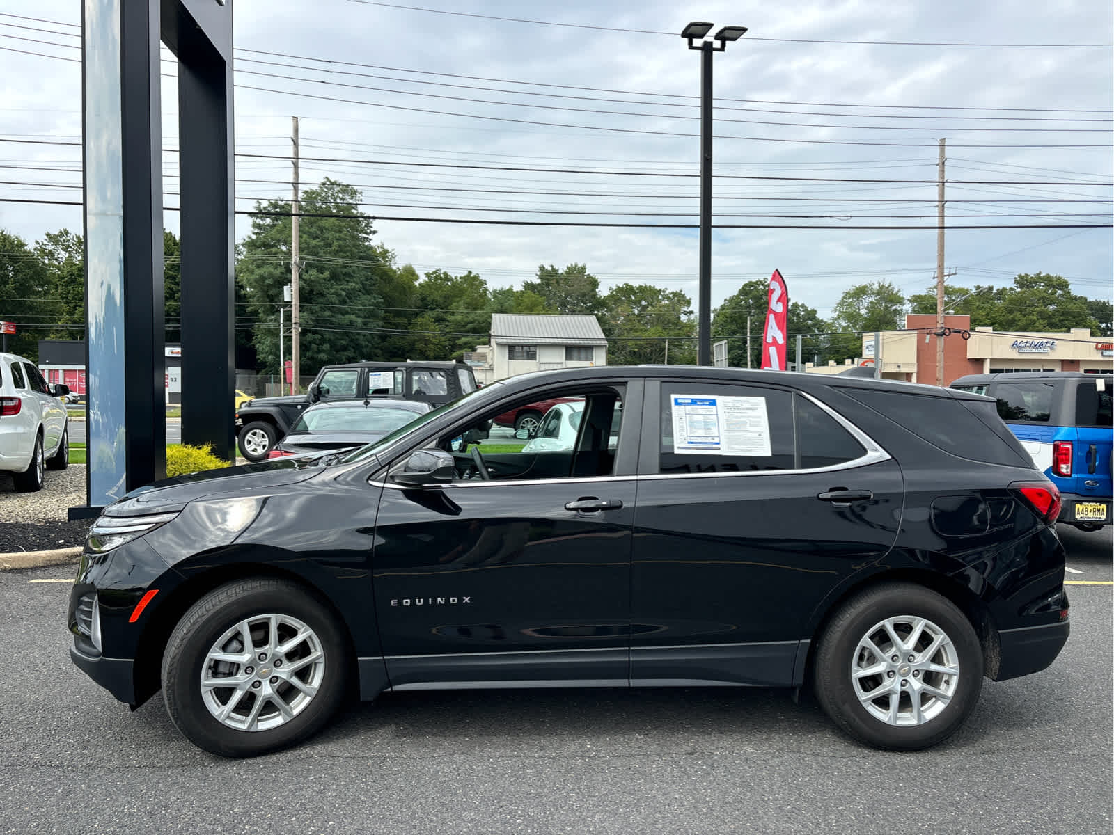 2024 Chevrolet Equinox LT